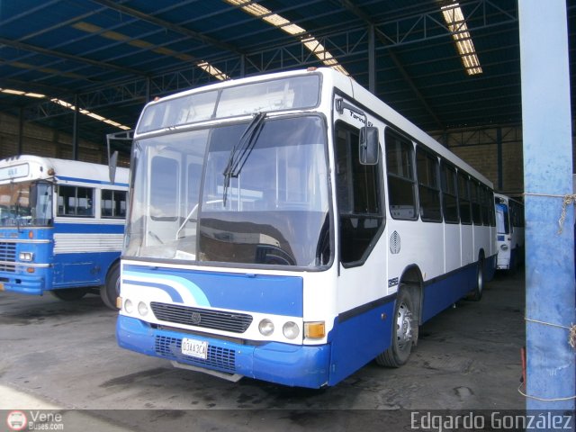 Universidad Sim�n Bol�var MCV-1 por Edgardo Gonz�lez