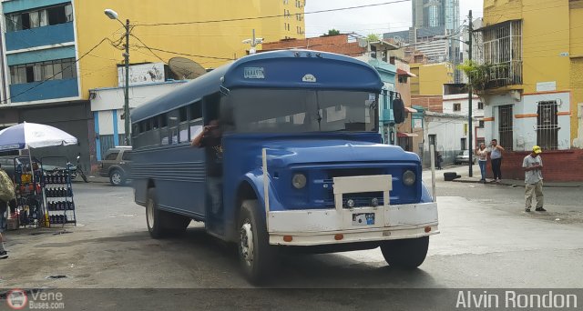 DC - A.C. de Transp. La Reina De Ciudad Tiuna 091 por Alvin Rondn