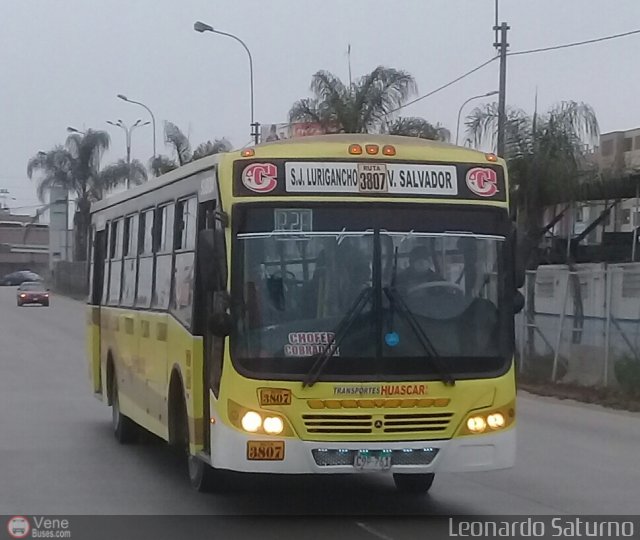 Transportes Huscar S.A. 996 por Leonardo Saturno