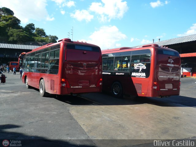 Garajes Paradas y Terminales Caracas por Oliver Castillo