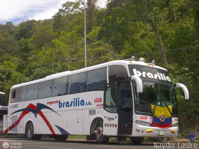 Expreso Brasilia 6528 por Nayder Castro