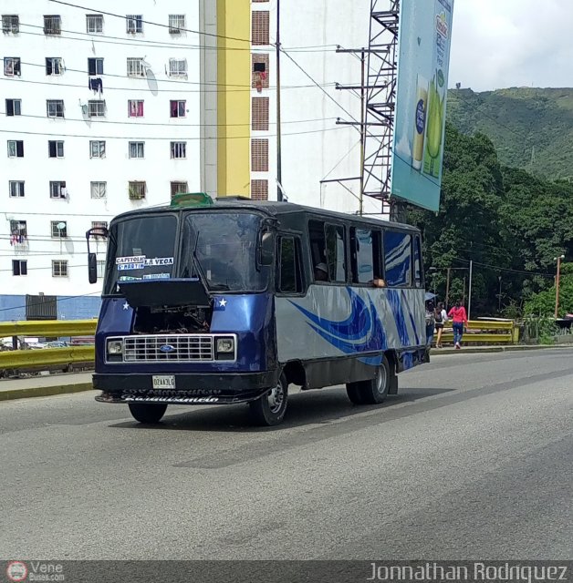 DC - Unin Conductores del Oeste 323 por Jonnathan Rodrguez