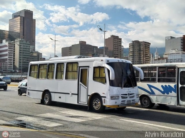 Particular o Desconocido 0294 por Alvin Rond�n