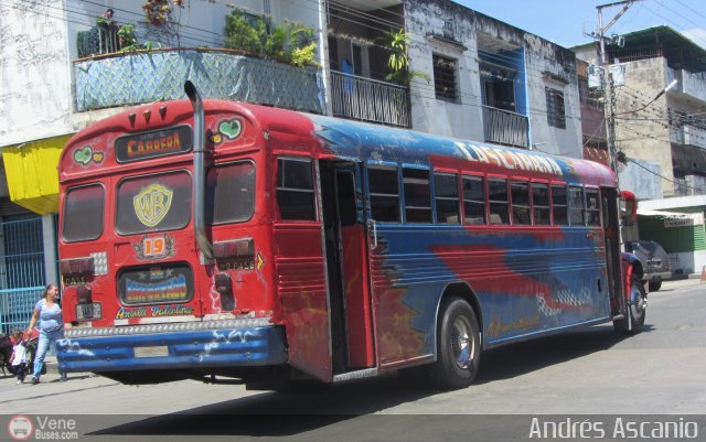 Expresos Gige 19 por Andrs Ascanio