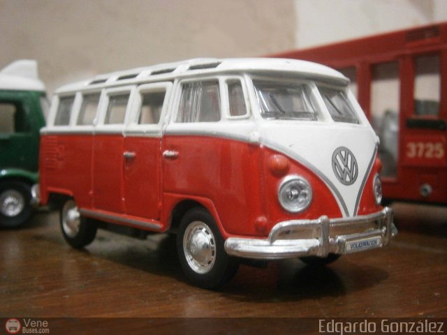 Maquetas y Miniaturas MDA-002 por Edgardo Gonzlez