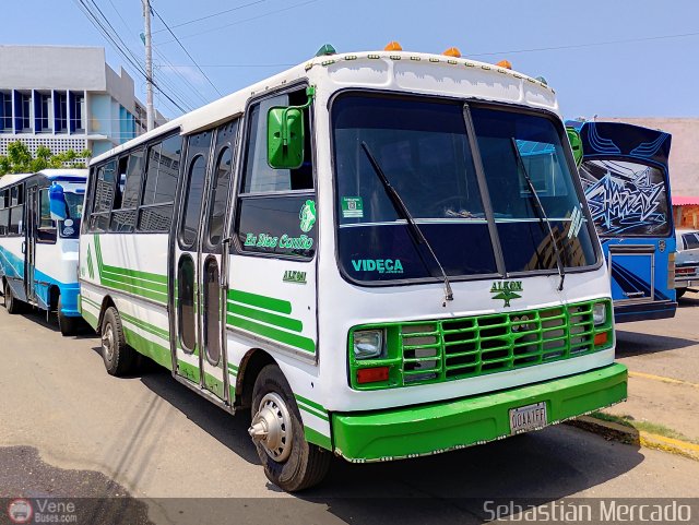 ZU - S.C. L�nea Barrios Unidos C-2 12 por Sebasti�n Mercado
