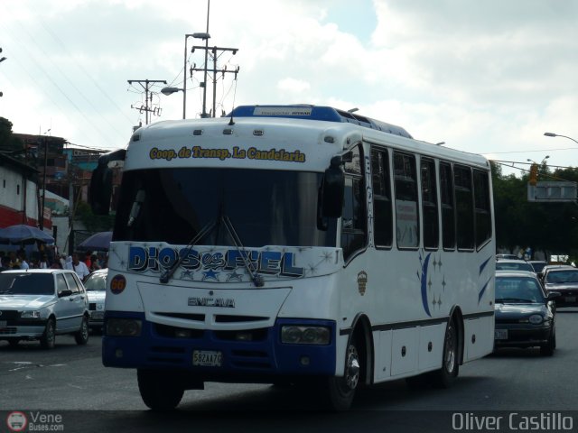 Coop. de Transporte La Candelaria 66 por Oliver Castillo