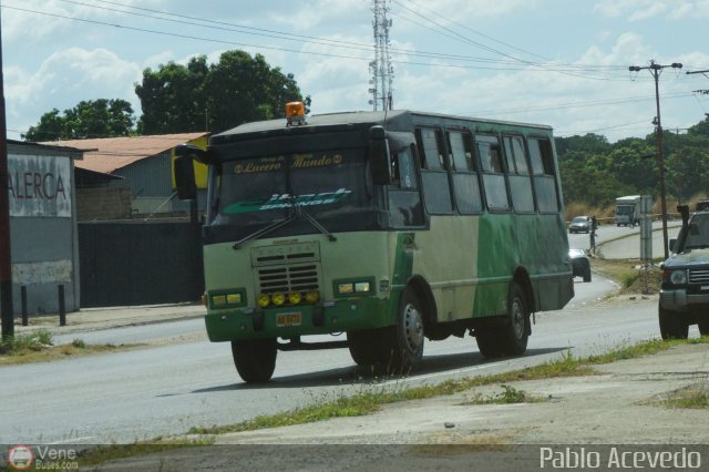 Cooperativa de Transporte Lucero Mundo 22 por Pablo Acevedo