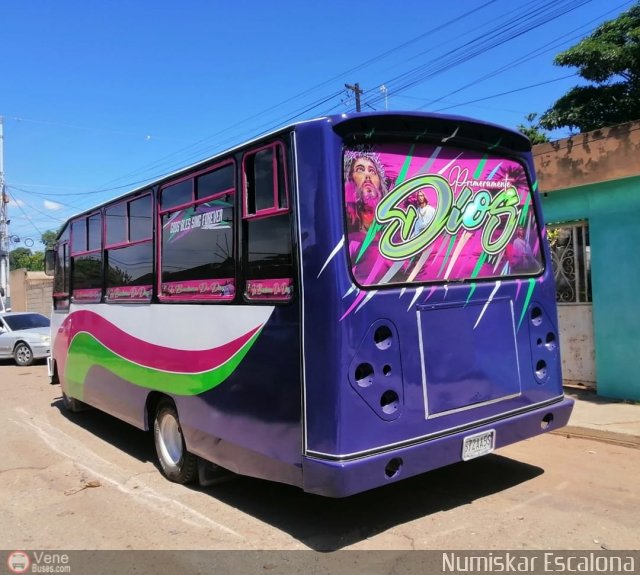ZU - U.C. Carabobo 013 por Numiskar Escalona