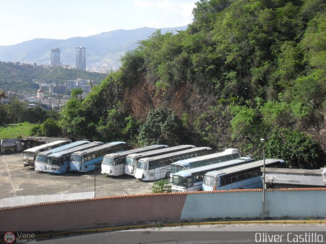 Garajes Paradas y Terminales Caracas por Oliver Castillo