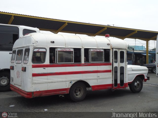 L�nea La Guadalupe S.C. 06 por Jhonangel Montes