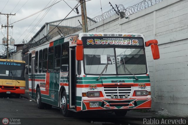 Transporte El Esfuerzo 34 por Pablo Acevedo