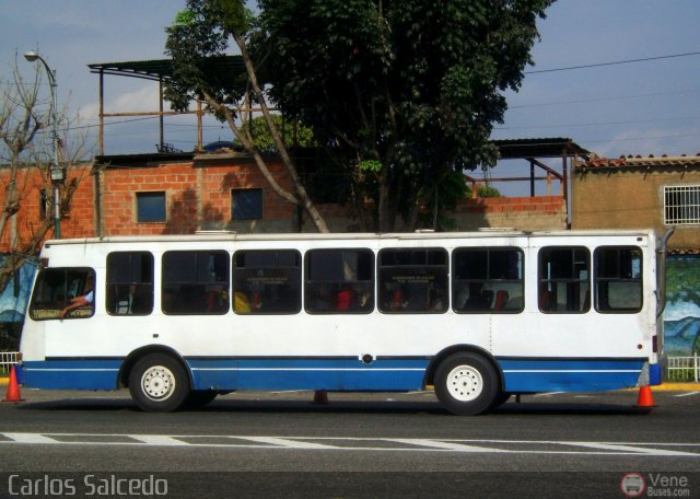 Colectivos Guayas S.A. 006 por Carlos Salcedo