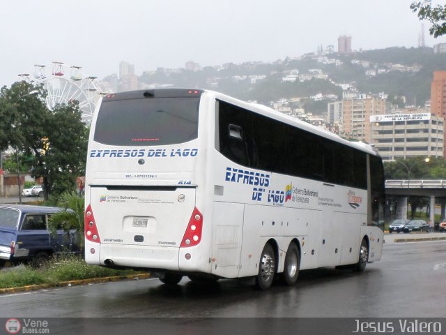 Expresos Del Lago 614 por Jes�s Valero