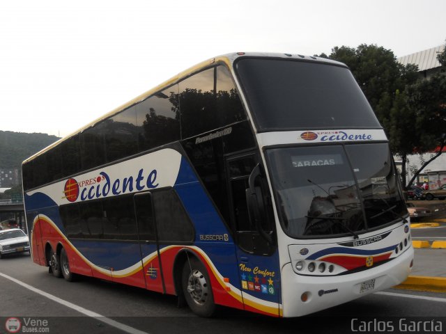 Expresos Occidente 217 por Carlos Garc�a