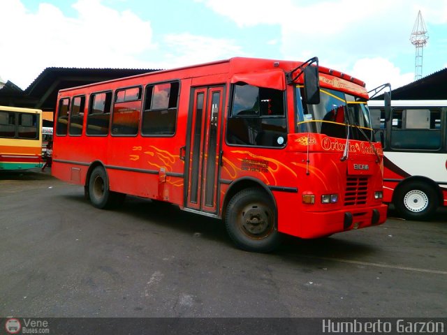 U.C. La Responsable S.C. 025 por Humberto Garz�n