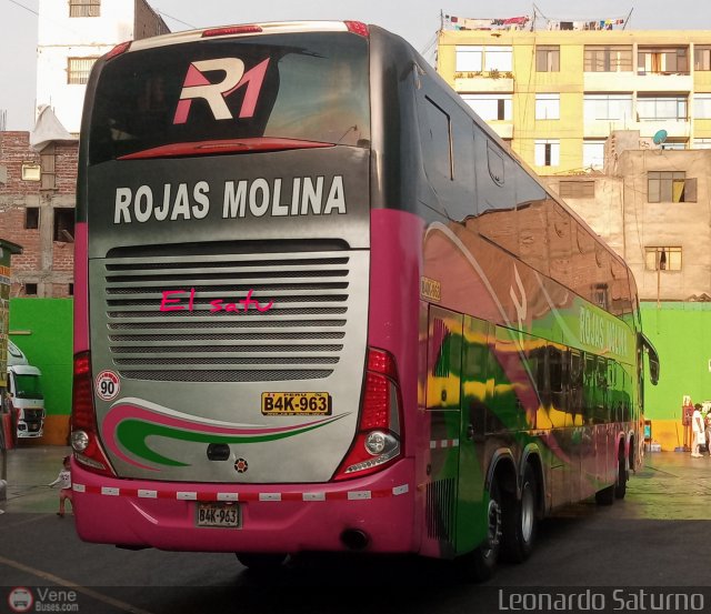 Expreso Rojas Rojitas S.A.C. 963 por Leonardo Saturno