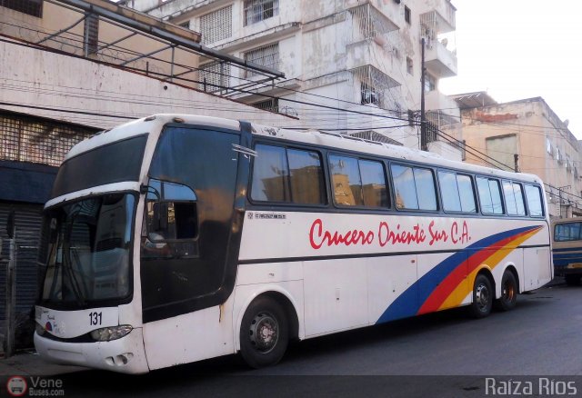 Cruceros Oriente Sur 131 por Waldir Mata