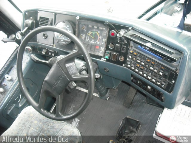 Expresos San Crist�bal 051 por Alfredo Montes de Oca