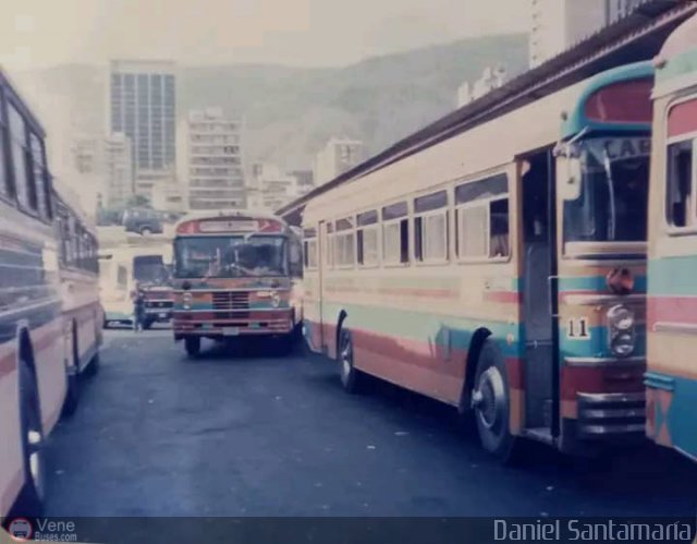 Garajes Paradas y Terminales Caracas por Pablo Acevedo