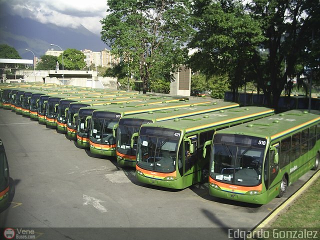 Garajes Paradas y Terminales Caracas por Edgardo Gonzlez