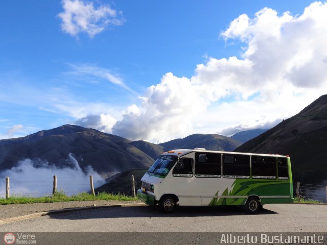 S.C. L�nea Transporte Expresos Del Chama 169 por Alberto Bustamante