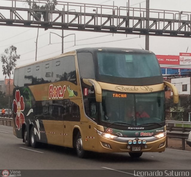 Transporte Flores Hermanos S.R.L 957 por Leonardo Saturno