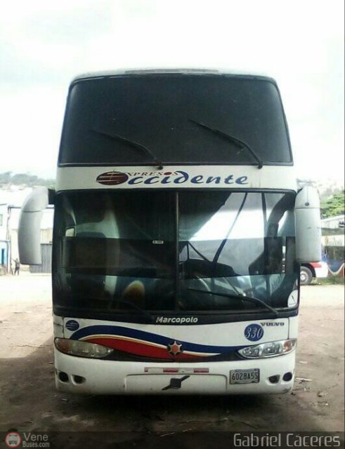 Expresos Occidente 330 por Gabriel C�ceres