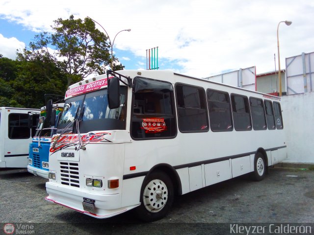 Expresos Mocot�es 16 por Kleyzer Calder�n