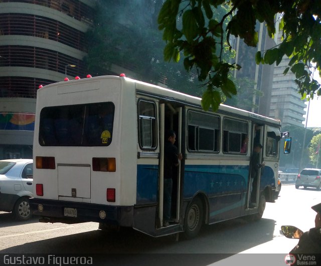 DC - Asoc. Conductores Criollos de La Pastora 044 por Gustavo Figueroa