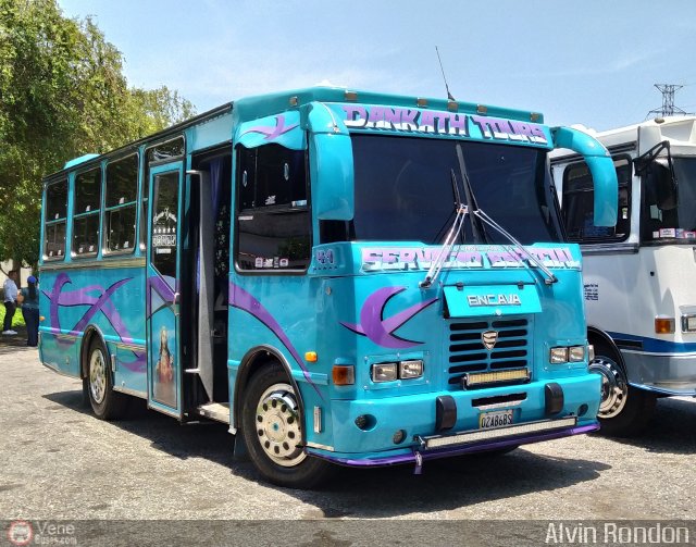 Particular NO USAR M�S 41 por Alvin Rond�n