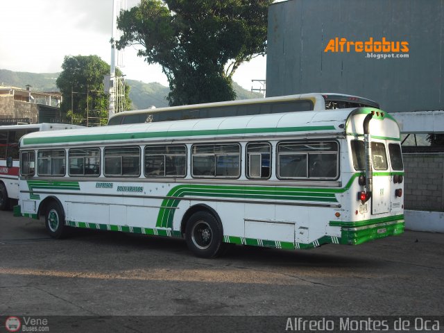 Expresos Bolivarianos 11 por Alfredo Montes de Oca