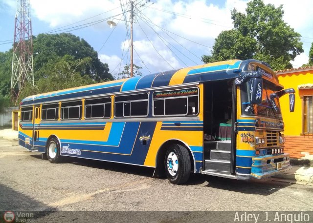 Expresos Nirgua 1027 por Eduard Delgado