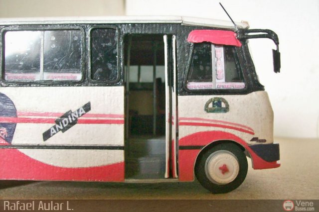 Maquetas y Miniaturas 109 U.S.R. por Rafael Aular