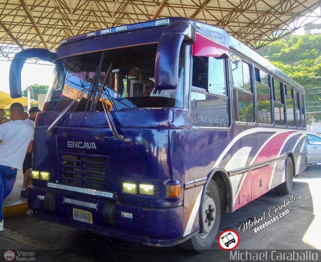 Particular o Desconocido Carupano por Michael Caraballo