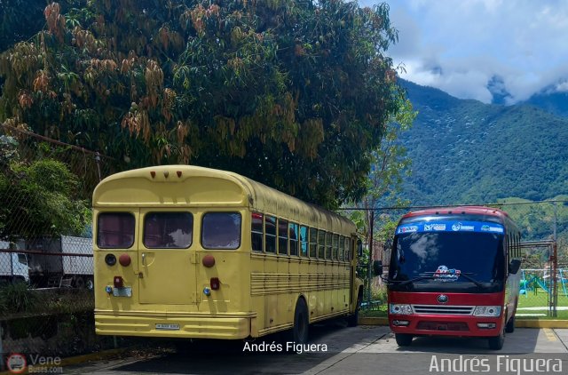 Garajes Paradas y Terminales Merida por Andrs Figuera