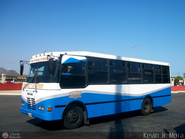 Coop. de Transporte La Candelaria 69 por Kevin Mora
