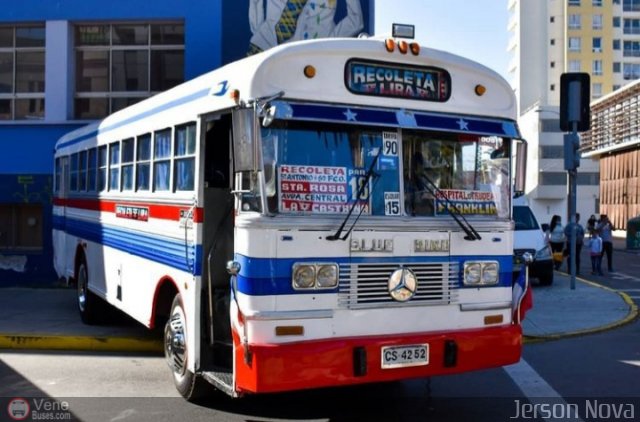 Micros Amarillas JN52 por Jerson Nova