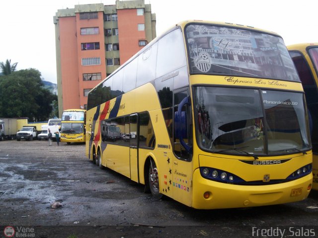 Expresos Los Llanos 056 por Freddy Salas