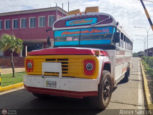 Colectivos Manuelote C.A. 23 por Abner Sarcos
