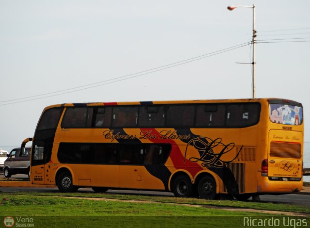 Expresos Los Llanos 108 por Ricardo Ugas