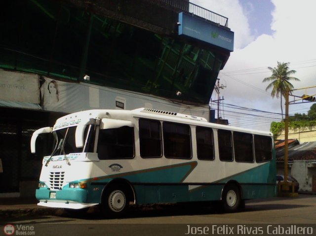 C.U. Caracas - Los Teques A.C. 135 por Jos Flix Rivas Caballero