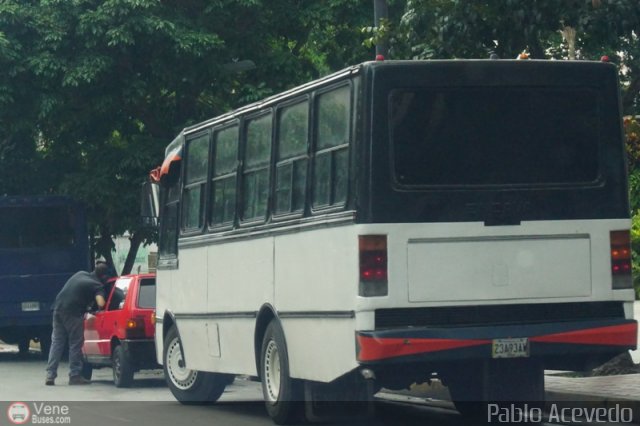 Particular NO USAR MÁS 680 por Pablo Acevedo