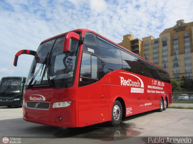 Red Coach 3802 por Pablo Acevedo