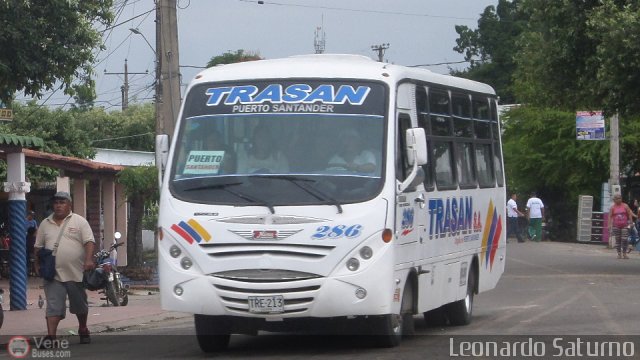 Transporte Trasan 286 por Leonardo Saturno