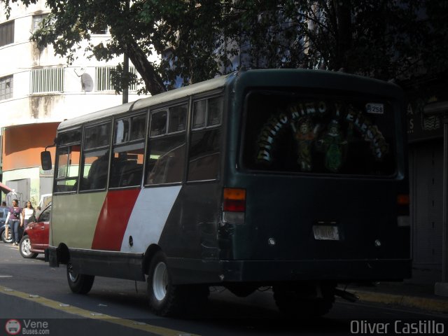 DC - S.C. Plaza Espa�a - El Valle - Coche 258 por Oliver Castillo