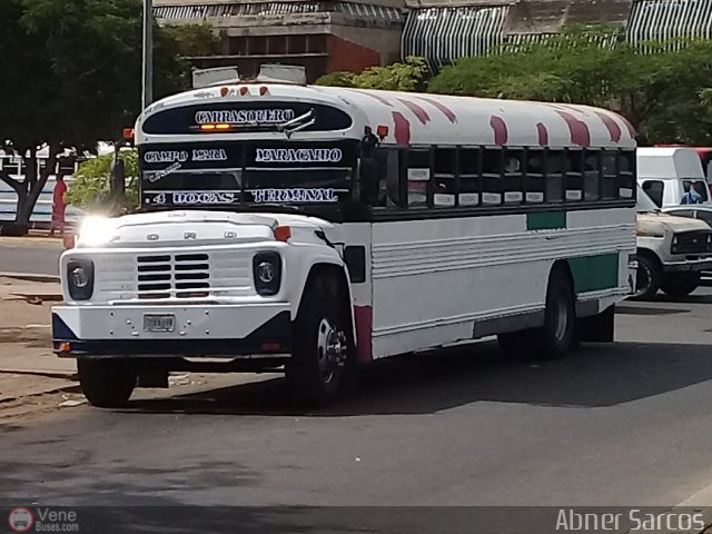Colectivos Guasare C.A 27 por Abner Sarcos
