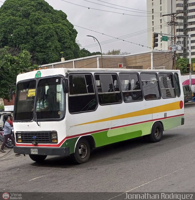 DC - S.C. Plaza Espaa - El Valle - Coche 070 por Jonnathan Rodrguez