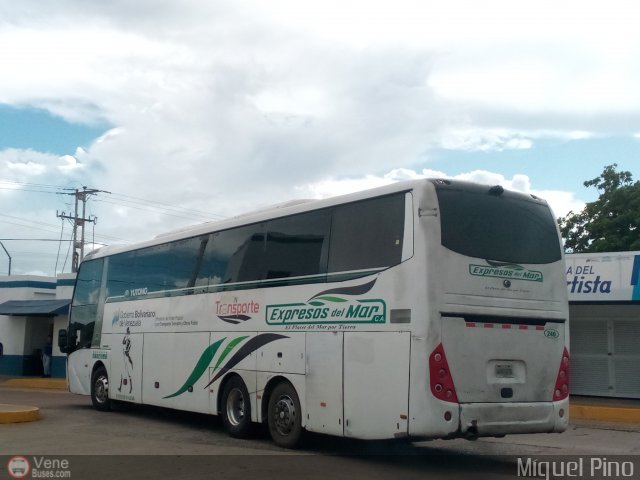 Expresos Del Mar 0240 por Miguel Pino