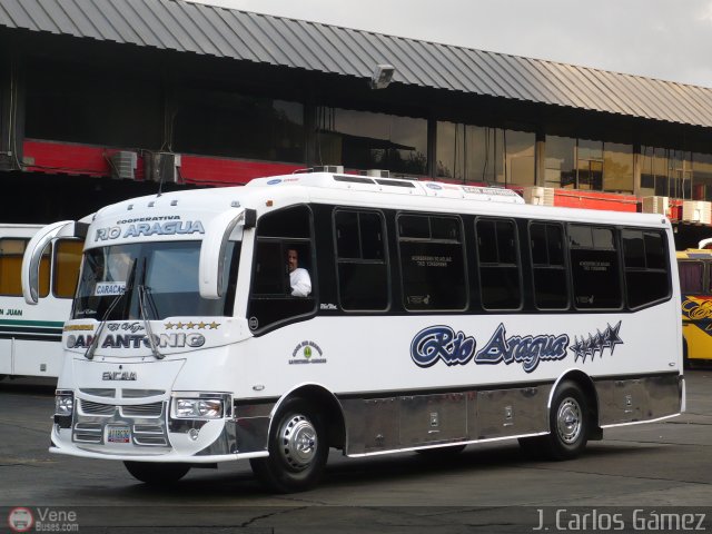 Cooperativa Rio Aragua 03 por J. Carlos G�mez